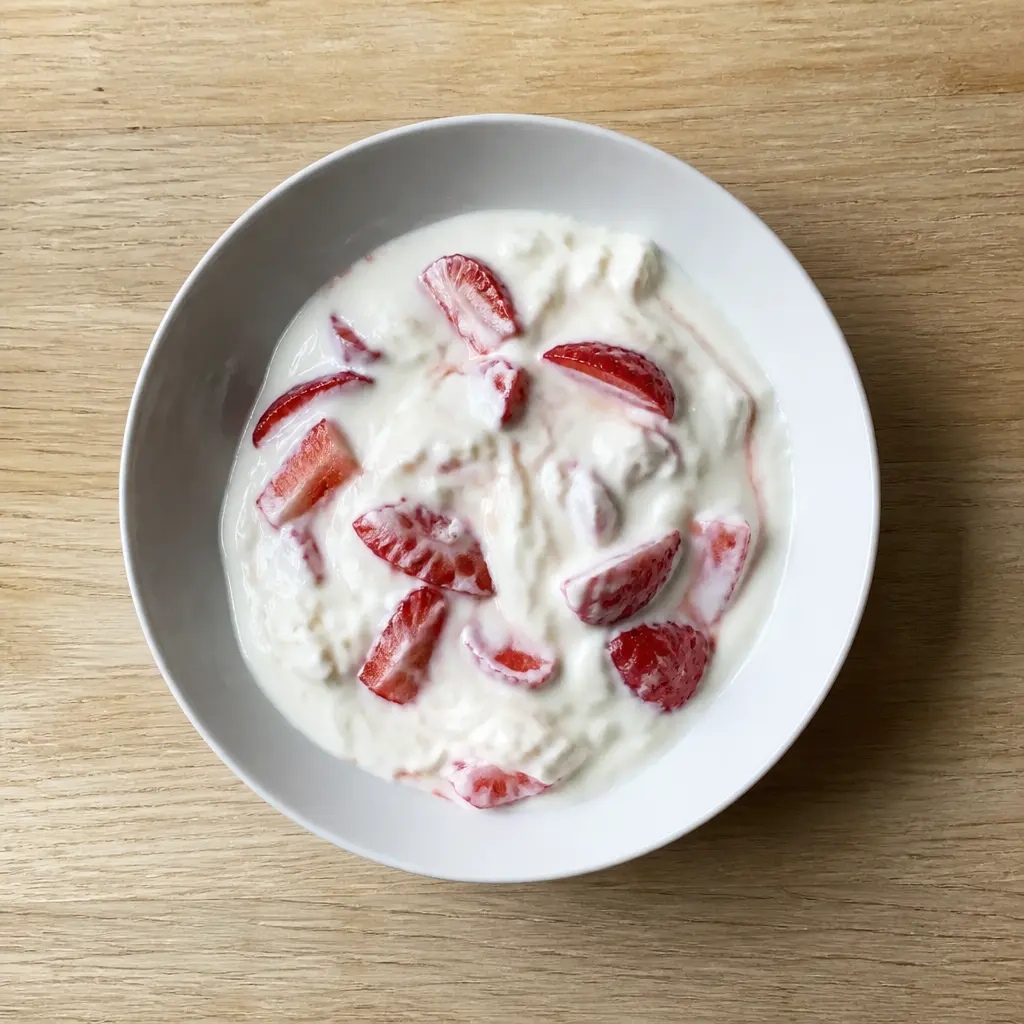Yogurt & Strawberries